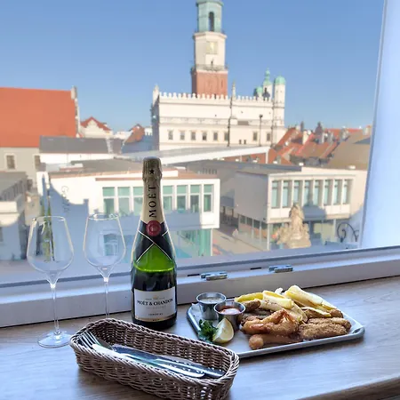 Ξενοδοχείο με διαμερίσματα Oysters & Bubbles Gastro Rynek Square